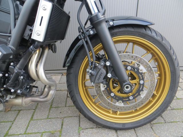 kawasaki - z650rs