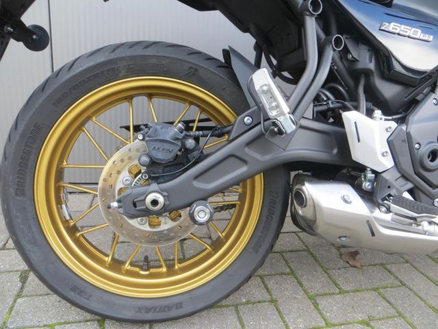 kawasaki - z650rs