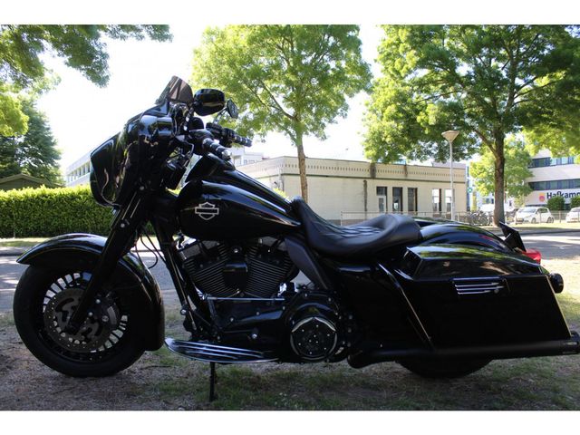 harley-davidson - street-glide-flhx