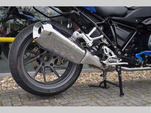 bmw - r-1200-rs