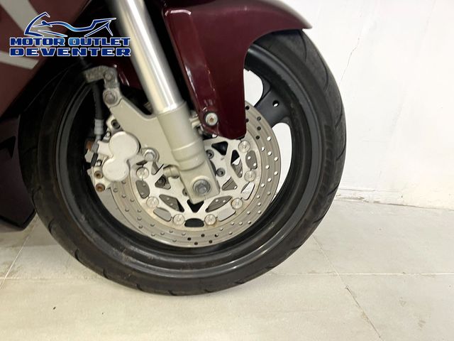 yamaha - fzr-600-r