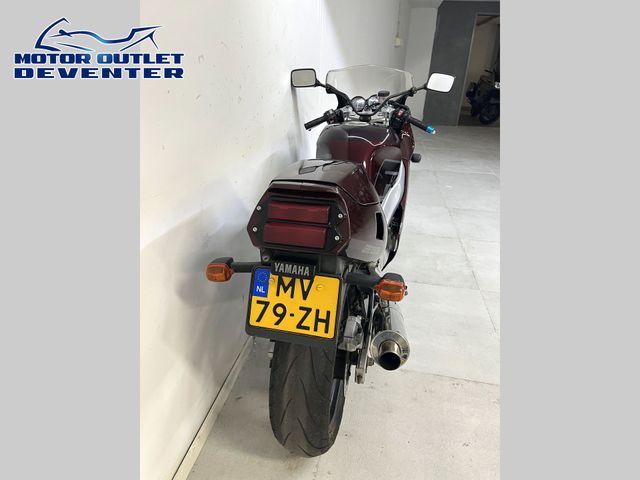 yamaha - fzr-600-r