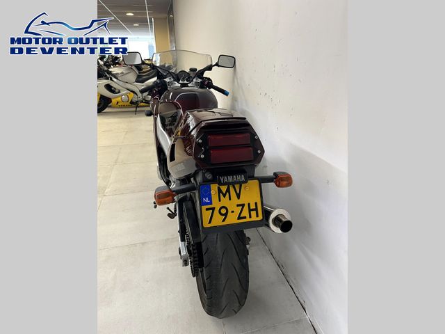 yamaha - fzr-600-r
