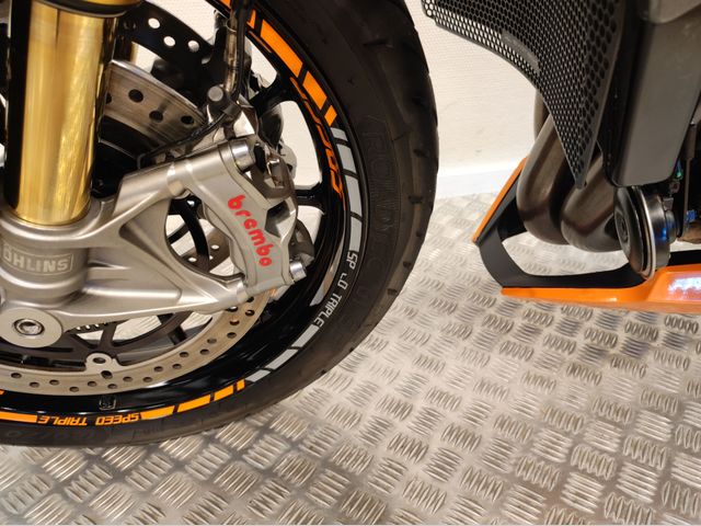 triumph - speed-triple-1200-rs