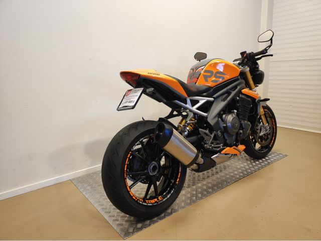triumph - speed-triple-1200-rs