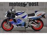 SUZUKI GSX-R 750