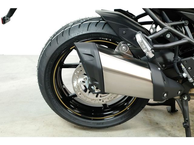 kawasaki - versys-1100-se