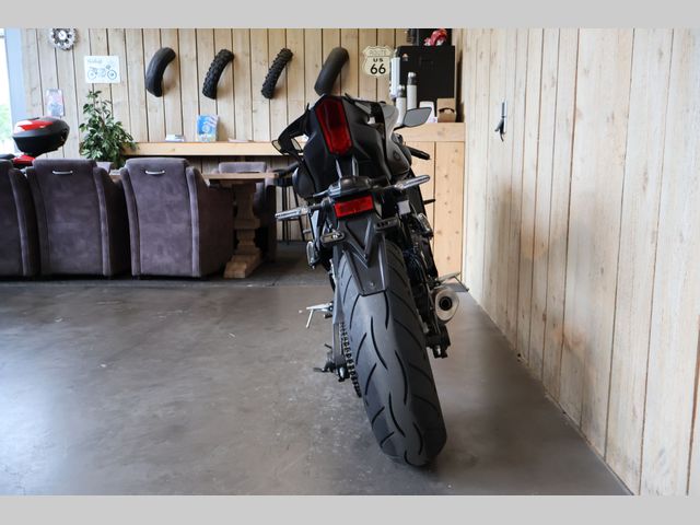 yamaha - yzf-r7