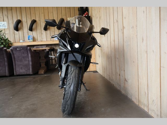 yamaha - yzf-r7
