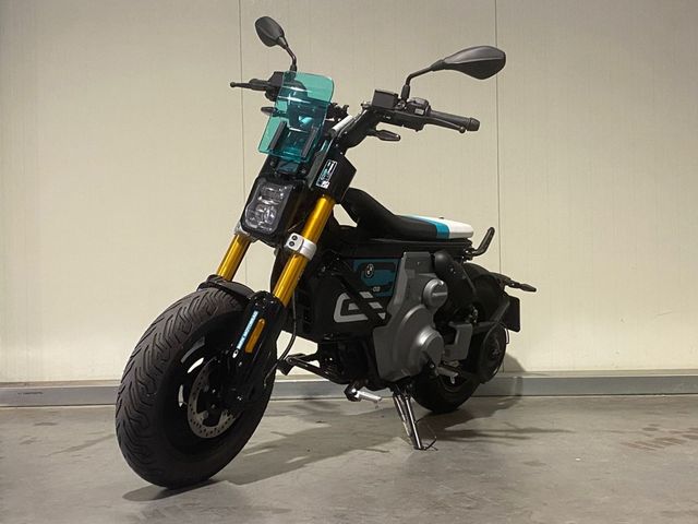 bmw - ce-02