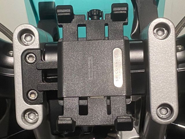 bmw - ce-02