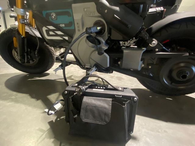 bmw - ce-02