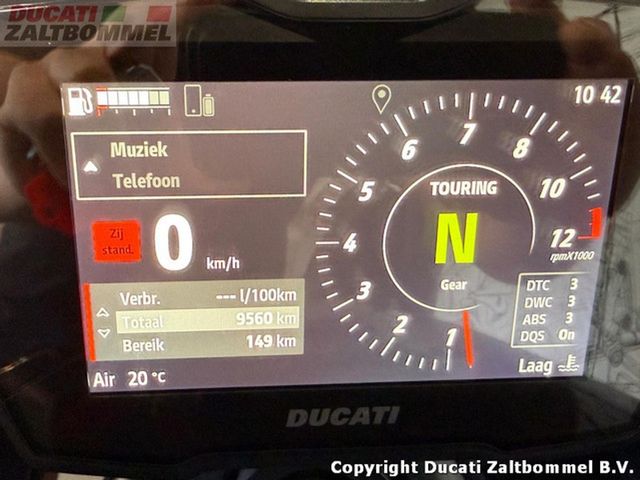 ducati - diavel-v4