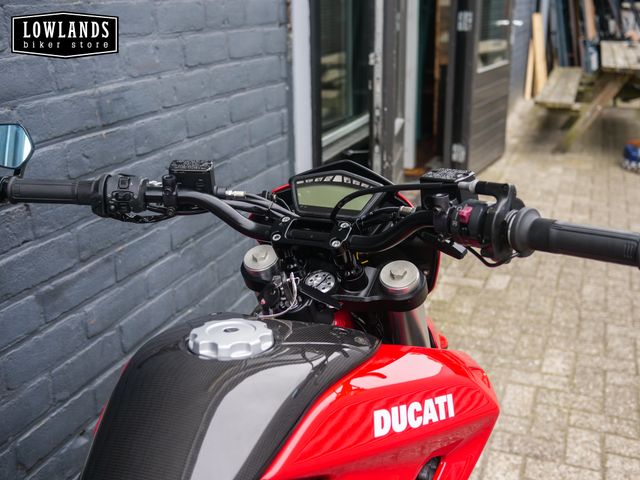 ducati - hypermotard-796