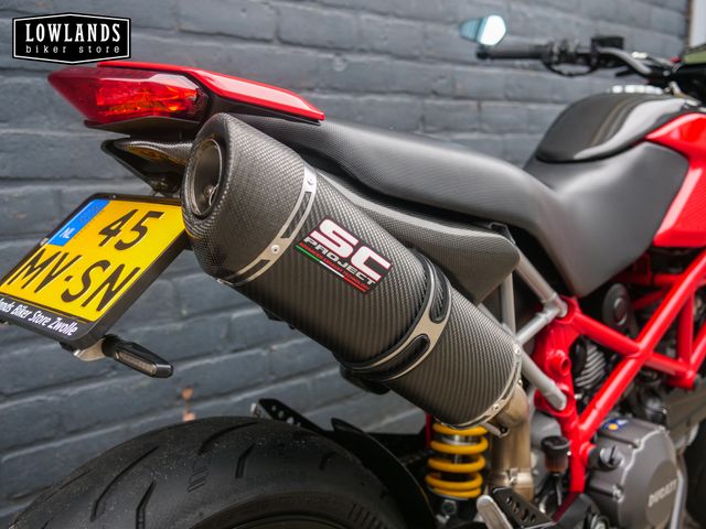 ducati - hypermotard-796