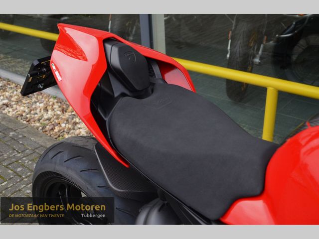 ducati - streetfighter-v4s