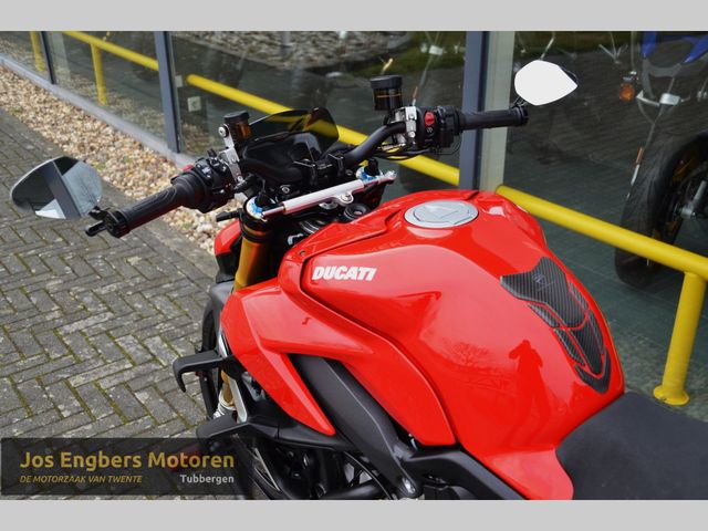 ducati - streetfighter-v4s