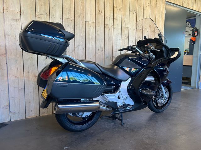 honda - st-1300-pan-european-abs