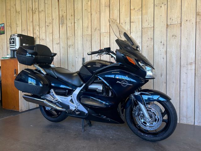 honda - st-1300-pan-european-abs