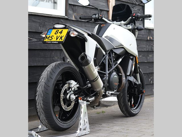 ktm - 690-duke-abs