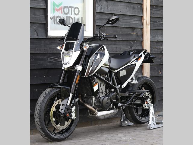 ktm - 690-duke-abs