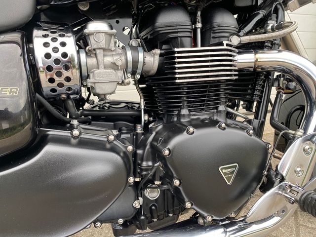 triumph - speedmaster
