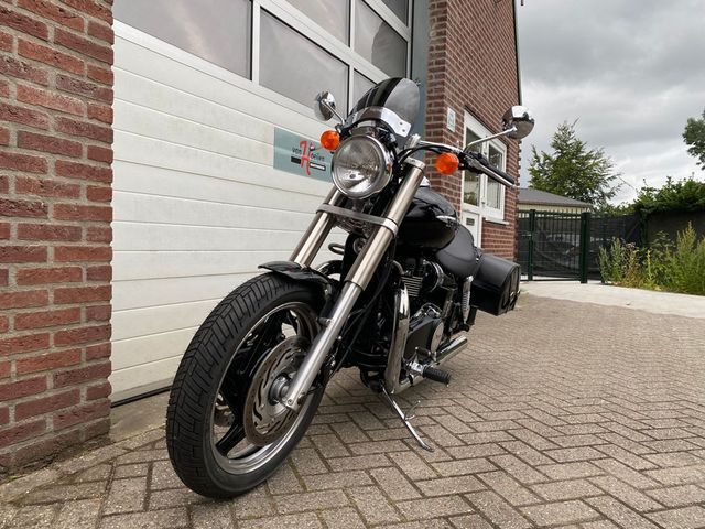 triumph - speedmaster