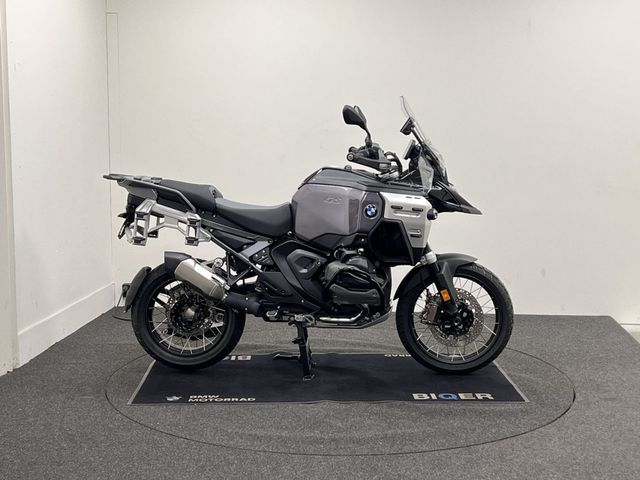 bmw - r-1300-gs-adventure-triple-black