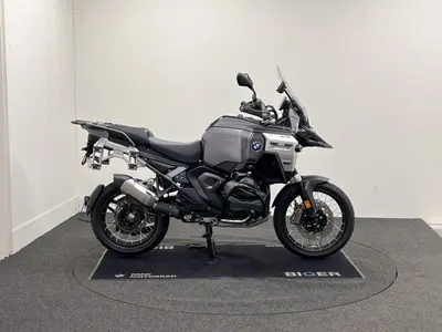 BMW R 1300 GS ADVENTURE TRIPLE BLACK – foto 2