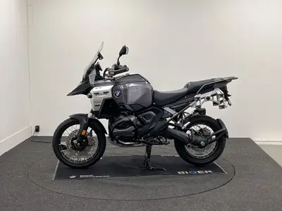 BMW R 1300 GS ADVENTURE TRIPLE BLACK – foto 3