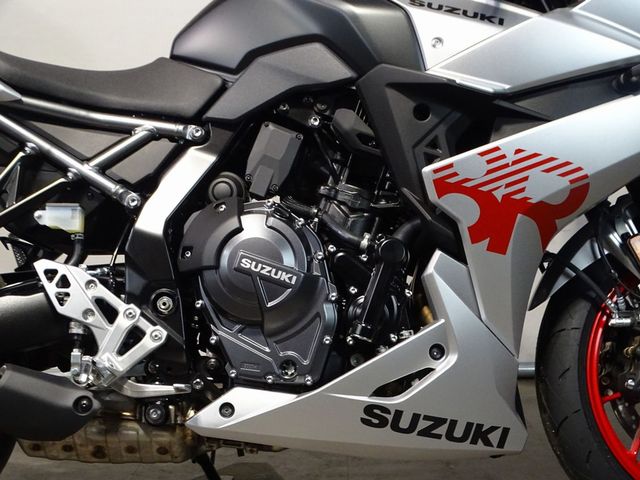 suzuki - gsx-8r