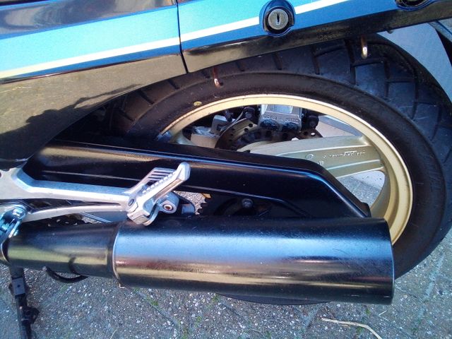 kawasaki - gpz-900-r