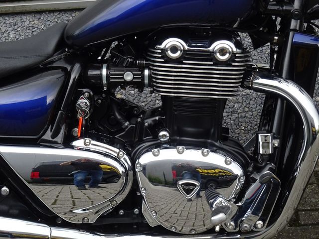 triumph - thunderbird-lt-abs
