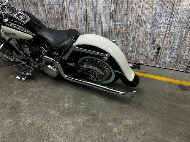 harley-davidson - heritage-softail-classic-flstc
