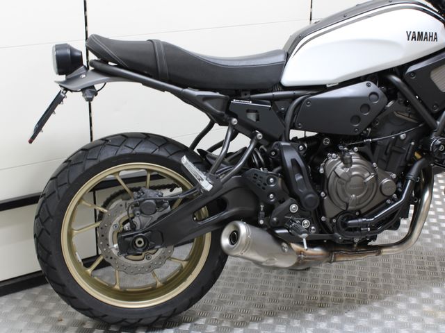 yamaha - xsr-700-abs
