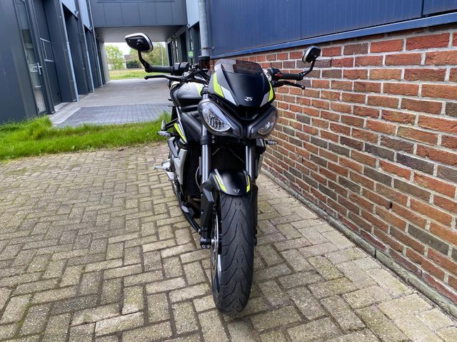 triumph - street-triple-765-rs