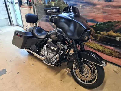 HARLEY-DAVIDSON ELECTRA GLIDE STANDARD FLHT – foto 3