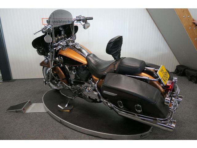 harley-davidson - road-king-classic-flhrc