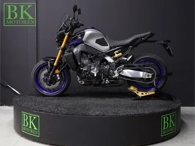 YAMAHA MT 09 SP – foto 3