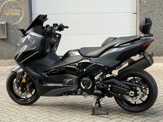 yamaha - tmax-tech-max-560