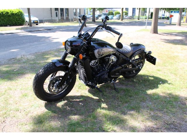 indian - scout-bobber-twenty