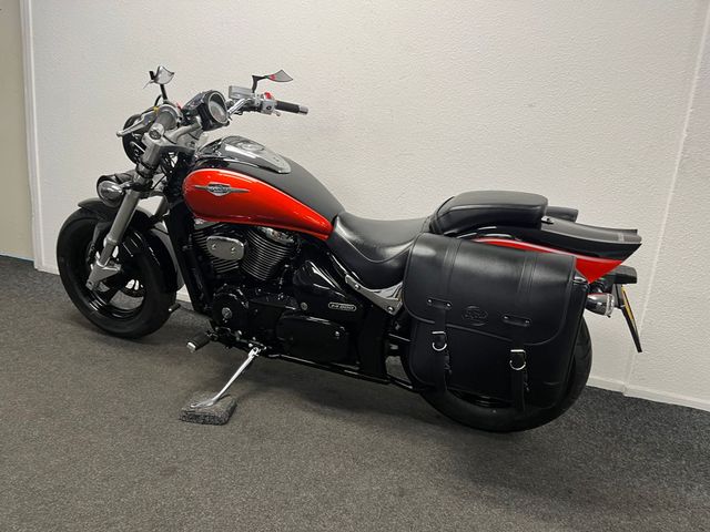 suzuki - intruder-m-800