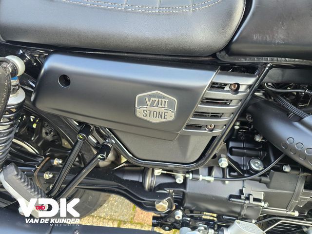 moto-guzzi - v-7-stone