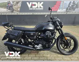 Moto Guzzi V 7 Stone 2019