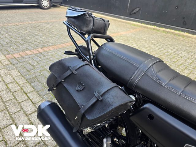 moto-guzzi - v-7-stone
