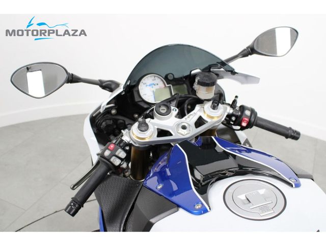 bmw - hp-4