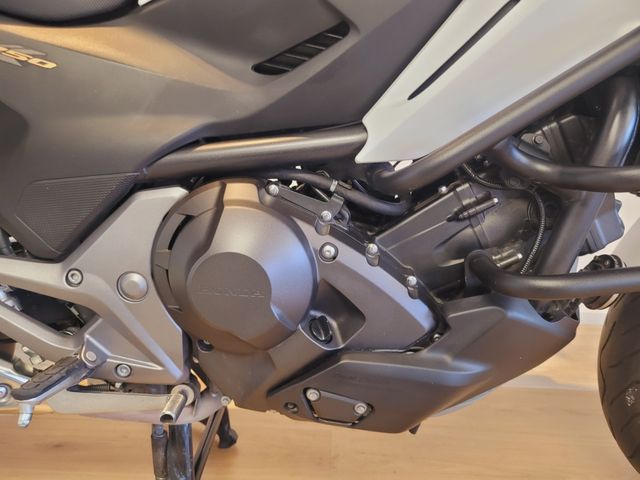 honda - nc-750-x-dct
