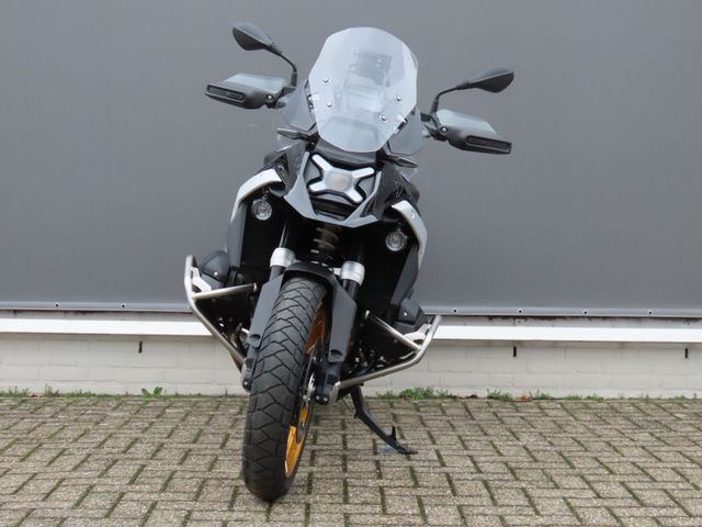 bmw - r-1300-gs