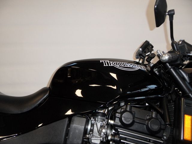 triumph - speed-triple