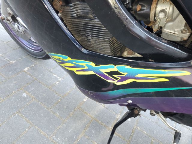 suzuki - gsx-600-f